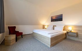 Cuxlandhotel Doppelzimmer 117